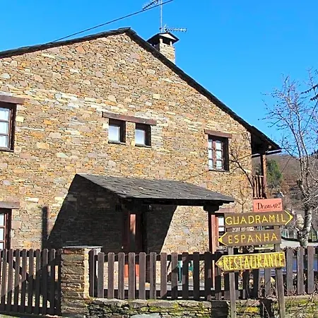 Otel Casa Da Ponte Aveleda e Rio de Onor